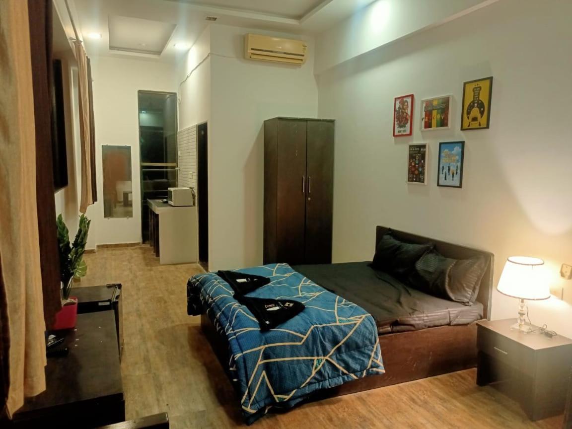 Marigold Stay Jambhulpada Luaran gambar