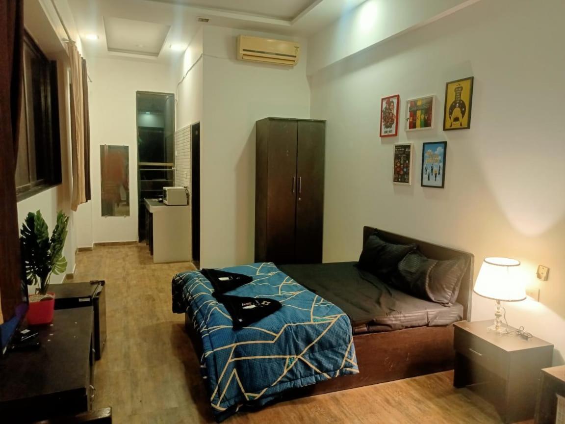 Marigold Stay Jambhulpada Luaran gambar
